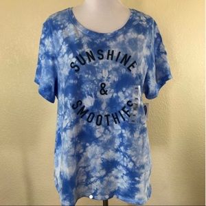 Sunshine and Smoothies Tee.